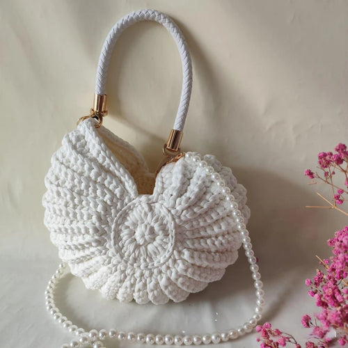 Crochet Shell bag